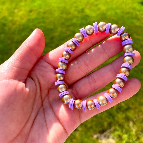 pearl and purple bracelet!! - Picture 3 of 3